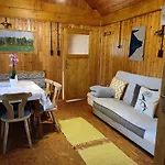 度假居 Beehive On A Farm 拉多夫吉卡
