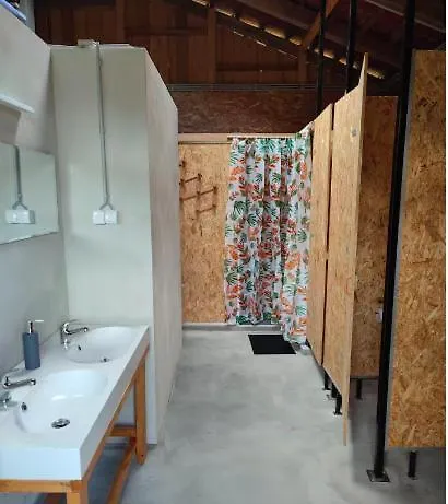 Beehive On A Farm Hébergement de vacances *